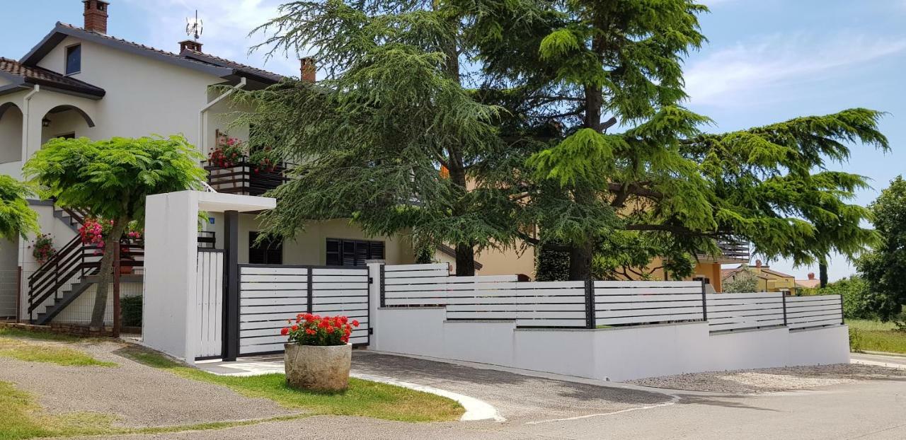 Fiori Apartment Umag Eksteriør bilde